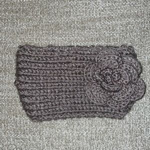 Francesca’s Winter Knit Headband